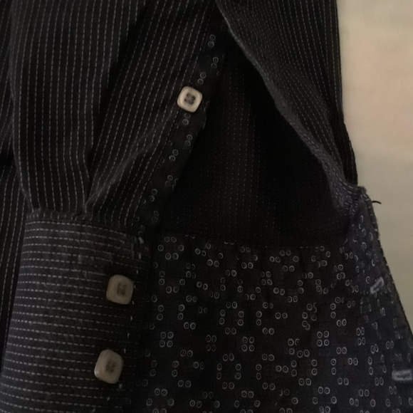 Shirt - Picture 3 of 7